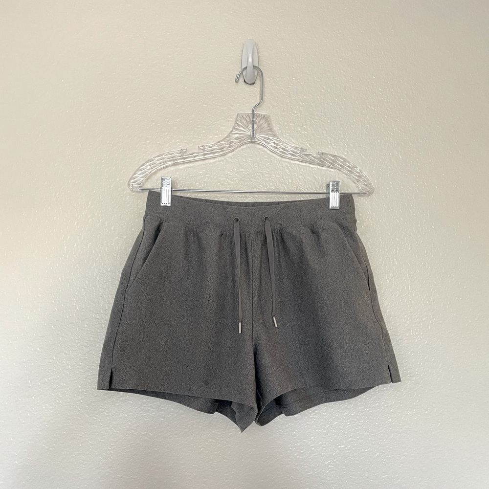 NEW Old Navy Powersoft Athletic Short, Grey, Size Small